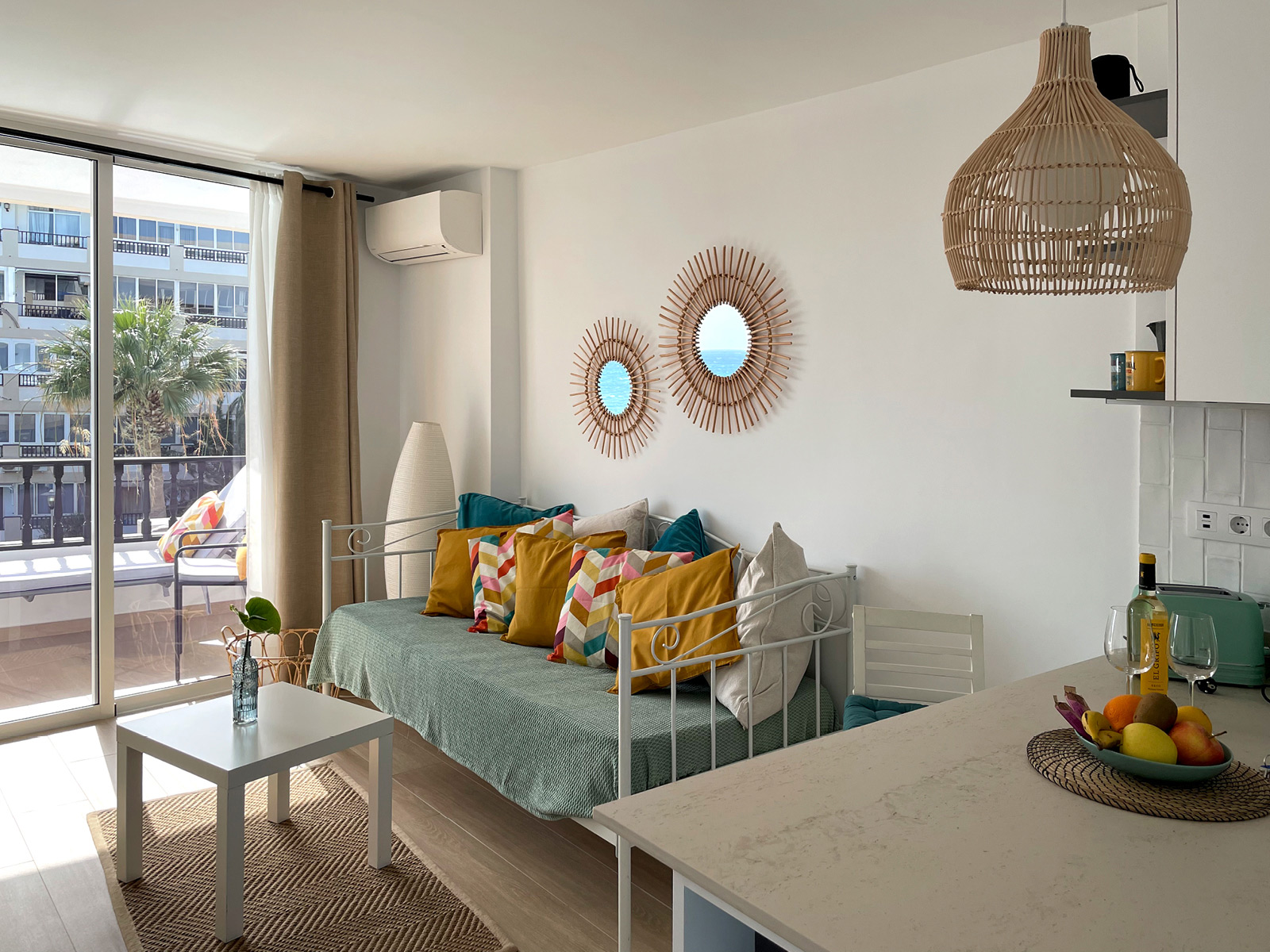 BI:JU Gran Canaria Ferienwohnung Wohnzimmer